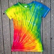 Как покрасить футболку в домашних условиях?