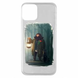 Чехол для iPhone 11 Хагрид в лесу - PrintSalon