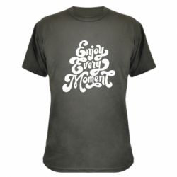 Камуфляжная футболка Enjoy every moment - PrintSalon