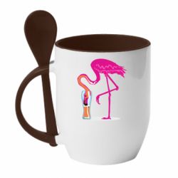 Чашка с ложкой Flamingo drinks beer - PrintSalon