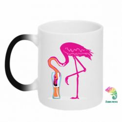 Чашка-хамелеон Flamingo drinks beer - PrintSalon