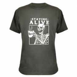 Камуфляжная футболка Staying alive with coffee - PrintSalon