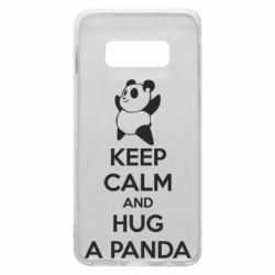 Чехол для Samsung S10e KEEP CALM and HUG A PANDA - PrintSalon