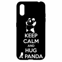 Чехол для Samsung A01/M01 KEEP CALM and HUG A PANDA - PrintSalon