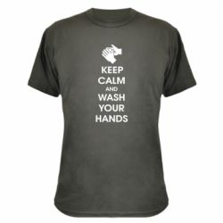 Камуфляжная футболка Keep calm and wash your hands - PrintSalon