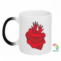 Чашка-хамелеон Heart out of hands - PrintSalon