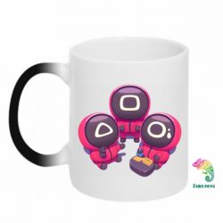 Чашка-хамелеон Милые солдаты из игры в кальмара - PrintSalon