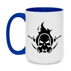 Чашка двухцветная 420ml Skull with weapons - PrintSalon