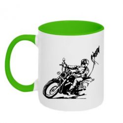 Чашка двухцветная 320ml Байкер на мотоцикле - PrintSalon
