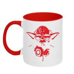 Чашка двокольорова Yoda в навушниках