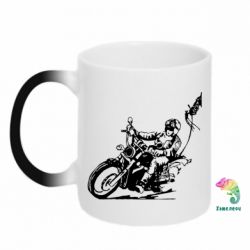 Чашка-хамелеон Байкер на мотоцикле - PrintSalon