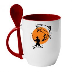 Чашка с ложкой Рыбак на фоне солнца