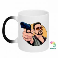 Чашка-хамелеон Лебовски с пушкой - PrintSalon