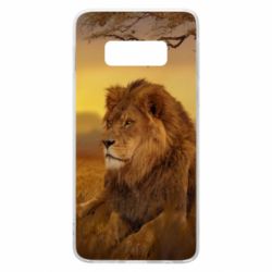 Чехол для Samsung S10e Lion in the field - PrintSalon