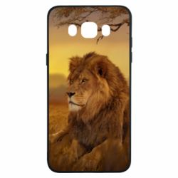 Чехол для Samsung J7 2016 Lion in the field - PrintSalon