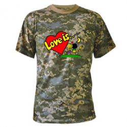 Камуфляжная футболка Love is... - PrintSalon