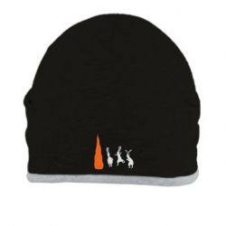 Шапка Зайцы возле морковки